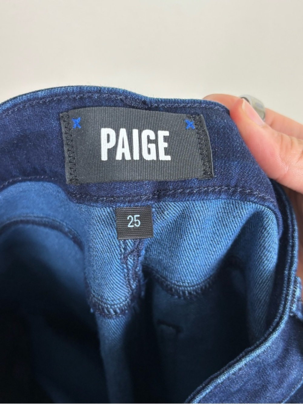 Paige Femme Jeans Size 25 Lumiere Blue High Rise Crop Mini Boot Jeans NWT - Picture 12 of 12